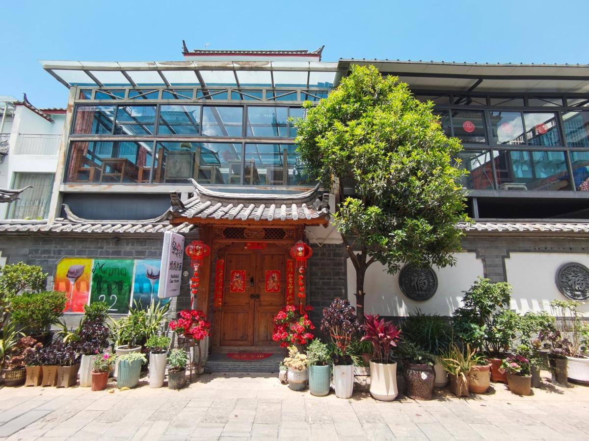 Mama Naxi Guesthouse Li-ťiang Exteriér fotografie